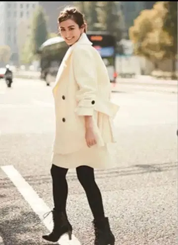 저스길리티 코트