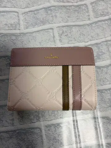 &chouette 접이식 지갑