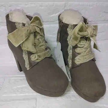 택 포함 브라운 스웨이드 리본 부티 S 사이즈