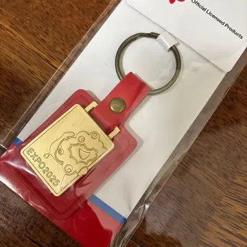 EXPO2025 키링 빨간색과 금색