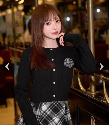 미셸 마카롱 신상 와펜 가디건