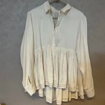 아이보리 긴팔 셔츠 튜닉 슬로브 이에나 베이크루즈