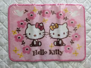 헬로키티 매트 레트로