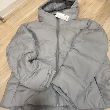 UNIQLO 심리스 다운 후드티 XXL