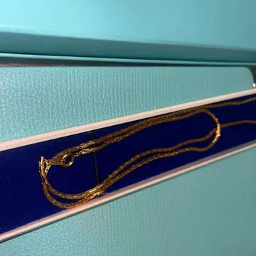 금 체인 목걸이