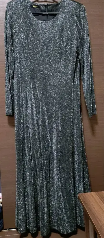 M.REIKO 라메 롱 드레스 11호