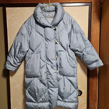 다운 페더 코트