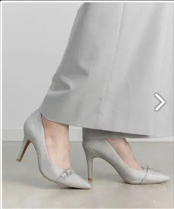 RANDA 글리터 힐 핏 펌프스 23.5cm 실버