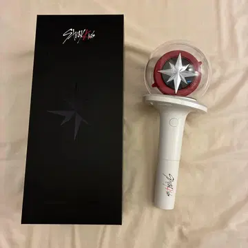Stray Kids 응원봉 화이트/레드