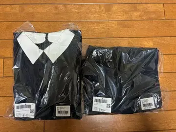 ur's 네이비 카라 부착 상의와 팬츠 셋업