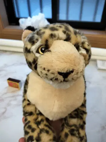 미사용 새상품 [단종 희귀] 산레몬 무릎 레오파드  레오파드 표범 정품