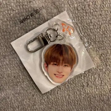 treasure 아사히 얼굴 아크릴 키링 가챠가챠