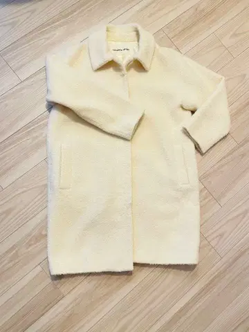 리플래티 쉽스 아이보리 롱 코트