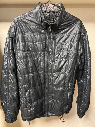 FIRST MOUNTAIN 다운 자켓 M 사이즈 블랙