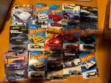 핫휠 15개 + 4개 미개봉