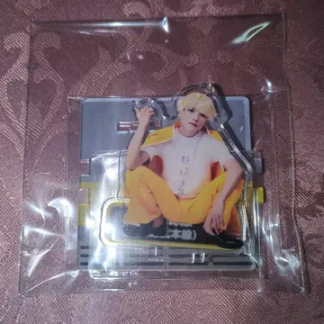 철뮤 아크릴 스탠드 소부