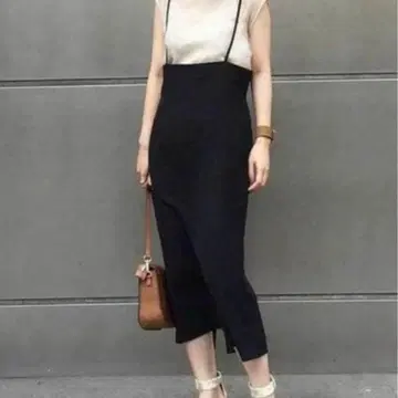 미사용 새상품 노블 숄더 스트랩 살로펫 스커트 블랙 40