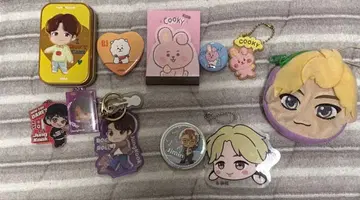 BTS 굿즈 묶음 판매