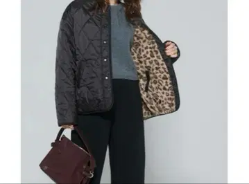 새상품 coca 워셔블 리버서블 퀼팅 블루종 레오파드