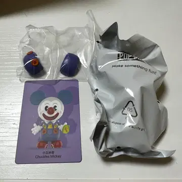 미키, 픽사 시리즈 척클스 미키를 만나다