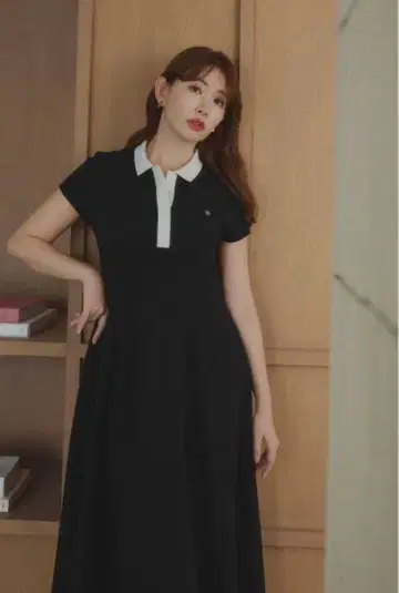 Her lip to 블랙 폴로 드레스