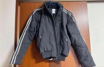 adidas 블랙 다운 자켓