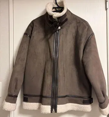 무스탕 코트 브라운