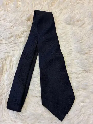 [새상품급] 폴 스튜어트 다크 블루 기하학 패턴 넥타이