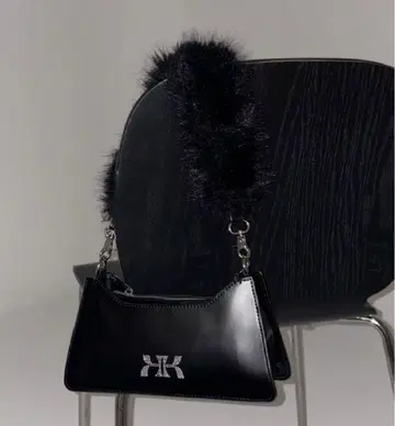 kiss the club K fur bag