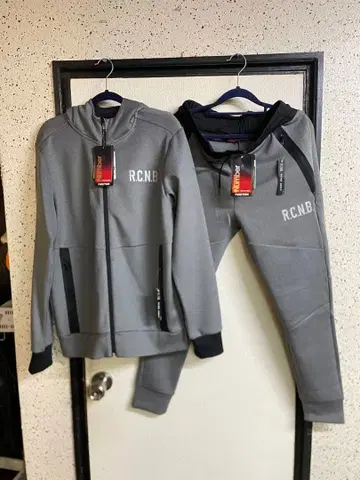 [ R.C.N.B. ] 넘버 저리 상하의 세트 L S