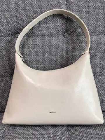 스탠드 오일 백 화이트