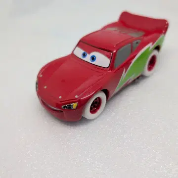 카즈 토미카 맥퀸 홀리데이 타입