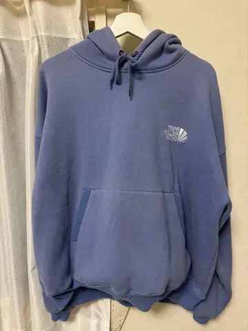 TIGHTBOOTH PRODUCTION 후드티