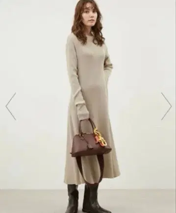 Mila Owen 오프숄더 롱 리브 니트 원피스