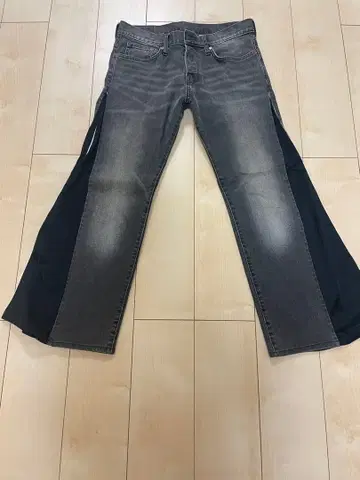 리메이크 데님 플레어 팬츠