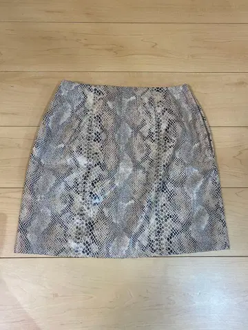 MOUSSY 마우지 PYTHON 미니 스커트 미사용 새상품