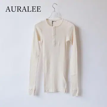 AURALEE ORGANIC SOFT RIB HENLY NECK