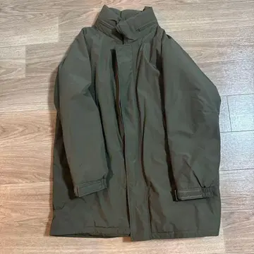 UNIQLO 방한 패디드 코트 올리브 색상