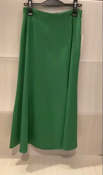 언타이틀 그린 머메이드 스커트 사이드 지퍼 사이즈 2