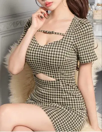 하운드투스 체크 패턴 원피스
