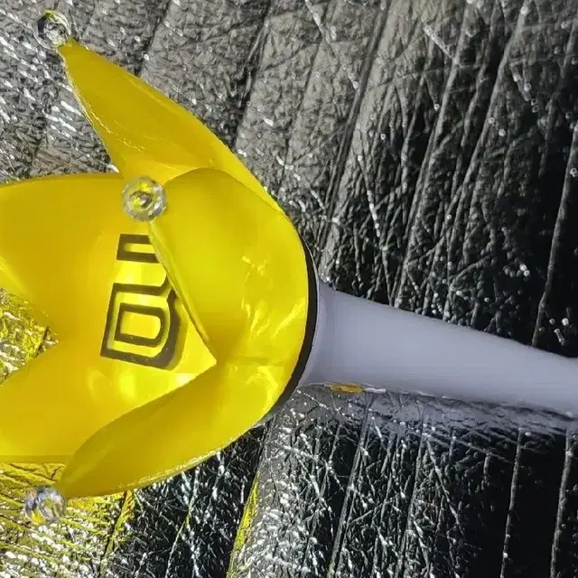 상태 좋은 빅뱅 응원봉 뱅봉 최저가에 팝니다!