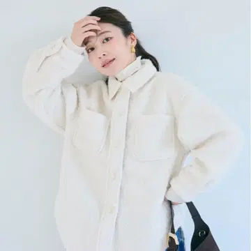 택 포함 새상품 coca 코카 푸들 보아 자켓 화이트 M