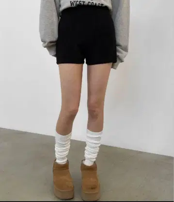 BLACKUP 블랙 숏팬츠