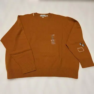 미사용 새상품 유니클로 안야 힌드마치 콜라보 3XL