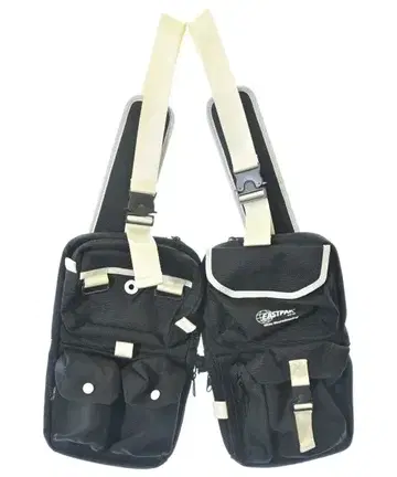 White Mountaineering 숄더백 남성용