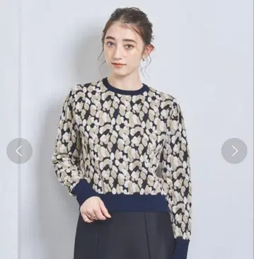 유나이티드 애로우즈 라메 자카드 니트 풀오버 알아바일