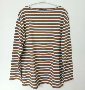 T4 세인트 제임스 브라운 웨쌍 보더 유나이티드 애로우즈