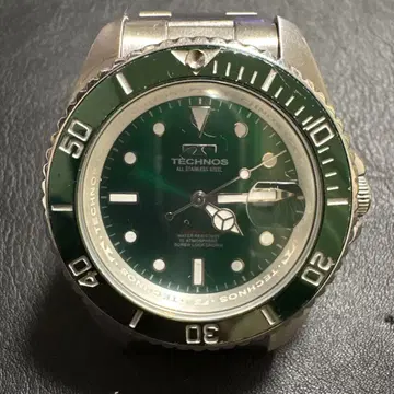 TECHNOS 그린 다이얼 손목시계