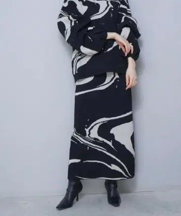 [ ANDREA&Co. ] 마블 패턴 니트탑 + 마블 패턴 니트 스커트