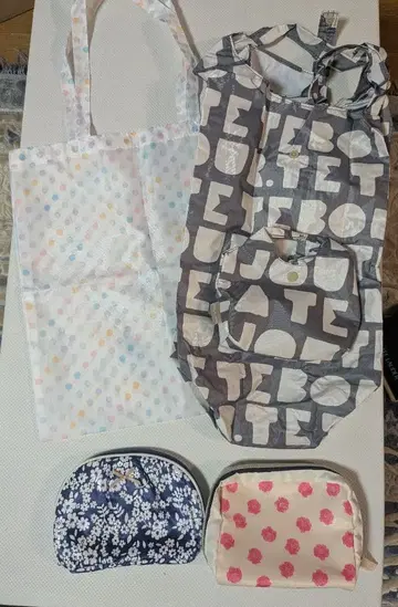 토트백과 파우치 세트